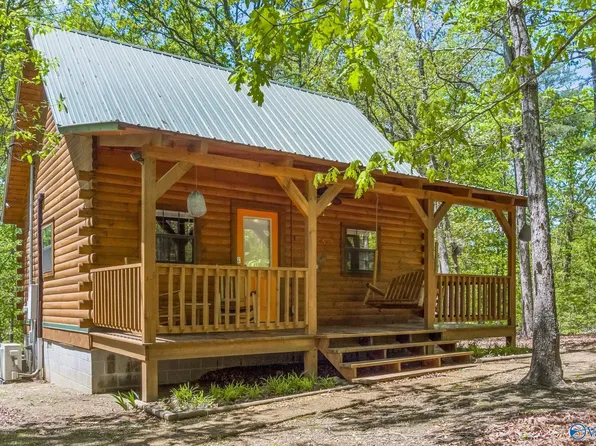 554 County Road 627, Mentone, AL 35984