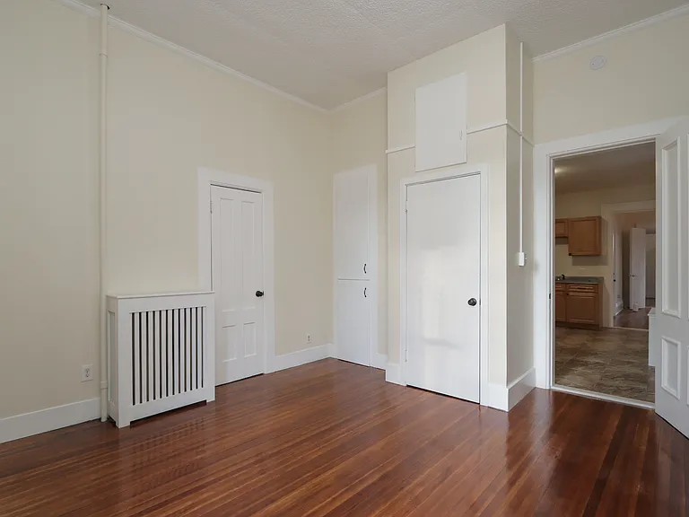 1851 Northampton St #1L — Photo 30
