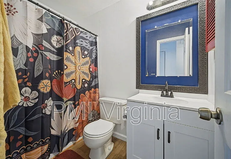 1651 Mantane Arch — Photo 19