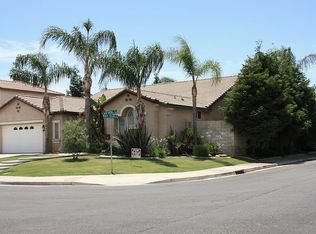 219 Irish Crystal Ct, Bakersfield, CA