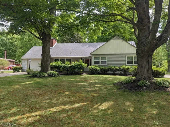 1539 S Lincoln St, Kent, OH 44240