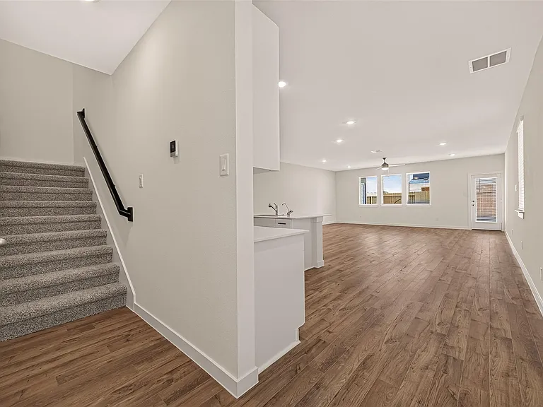 3527 Lovebird Ln — Photo 7