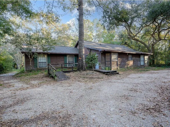30582 Azalea Ln, Lacombe, LA 70445