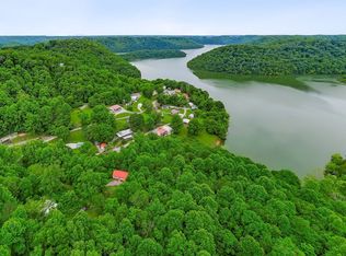475 Lauren Ln, Baxter, TN 38544