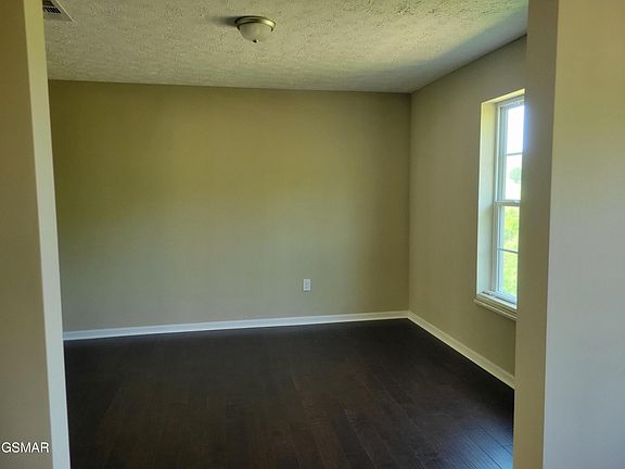 4th image of 3236 Sandpiper Ct
