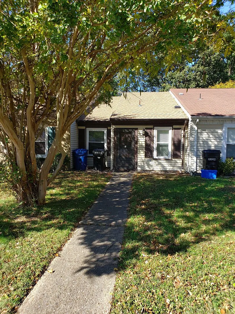 5328 Tuttle Creek Road — Photo 1