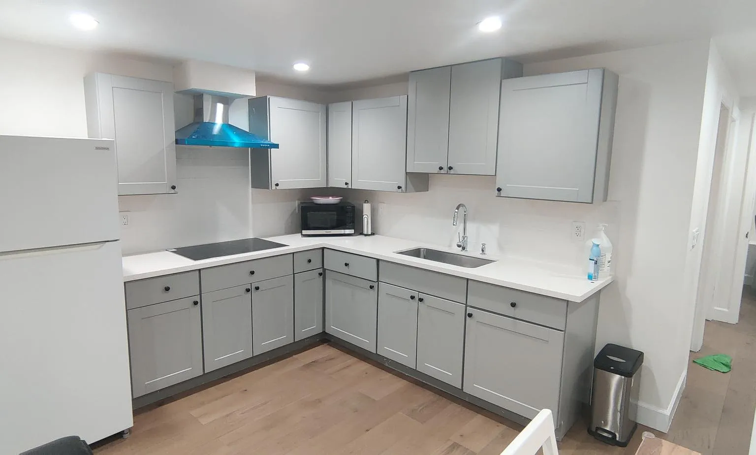 Studio, $1,800 — Photo 1