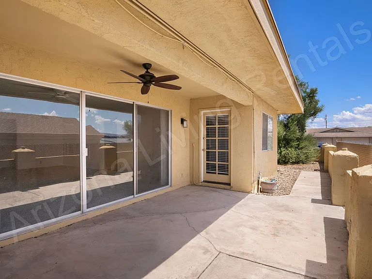 3431 Truckee Dr — Photo 15