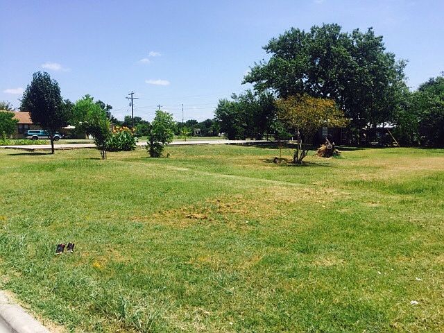 1st image of 874 W Galveston St