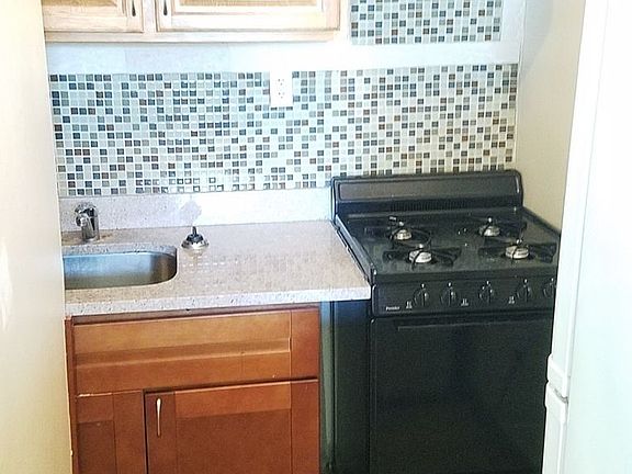 3rd image of 4319 31st Ave APT 3F