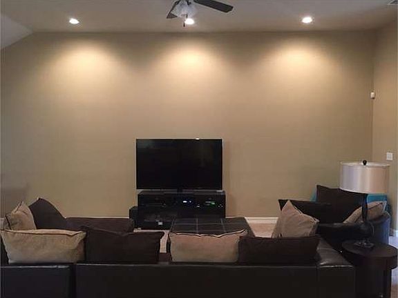 3rd image of 3304 Sao Paulo Dr