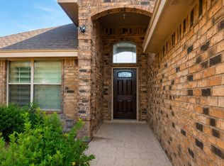 704 S 17th St, Hidalgo, TX 78557