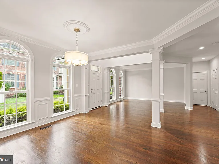 43620 Merchant Mill Ter — Photo 18