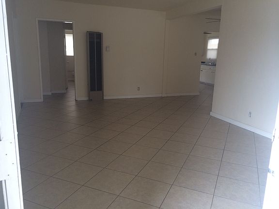 3rd image of 213 N Dalton Ave