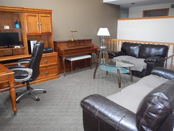4th image of 5935 Windy Knoll Ct