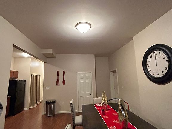2nd image of 3320 6th Ave Floor 1