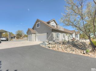 70 River Rd, Dayton, NV 89403