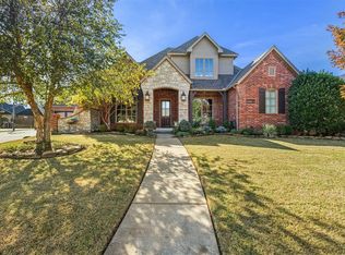 16908 Shorerun Dr, Edmond, OK 73012