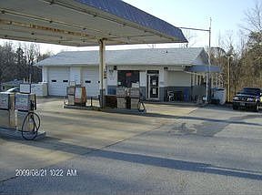 2nd image of 5512 Mendenhall Road Ext