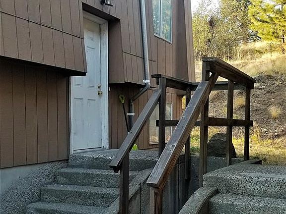 2nd image of 12027 E Mansfield Ave