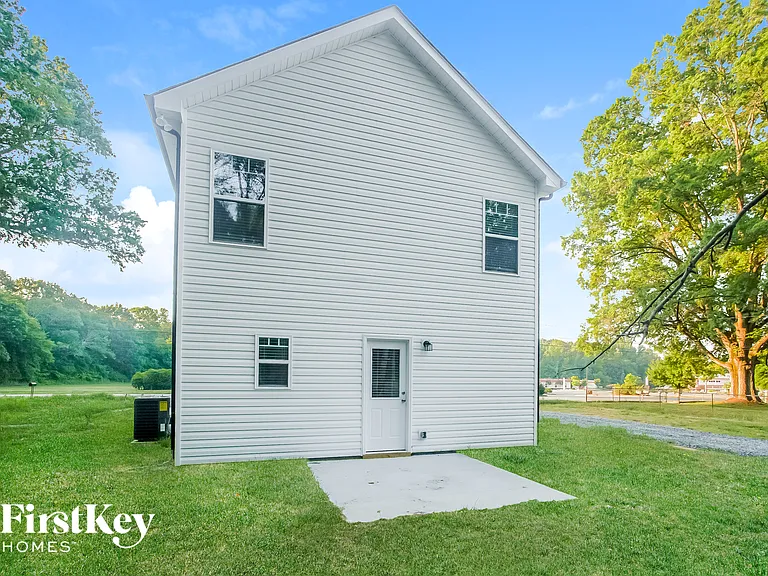 214 Parkway Ave NW — Photo 15