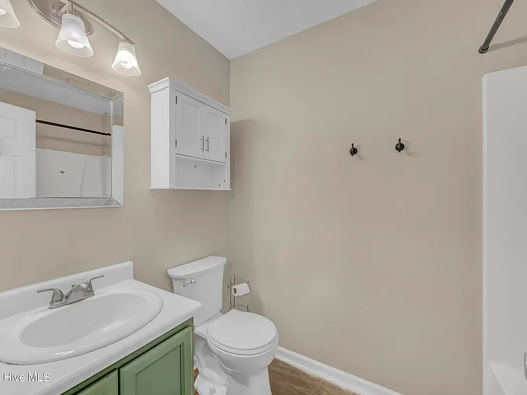 10035 Burning Bush Ridge Ct — Photo 18