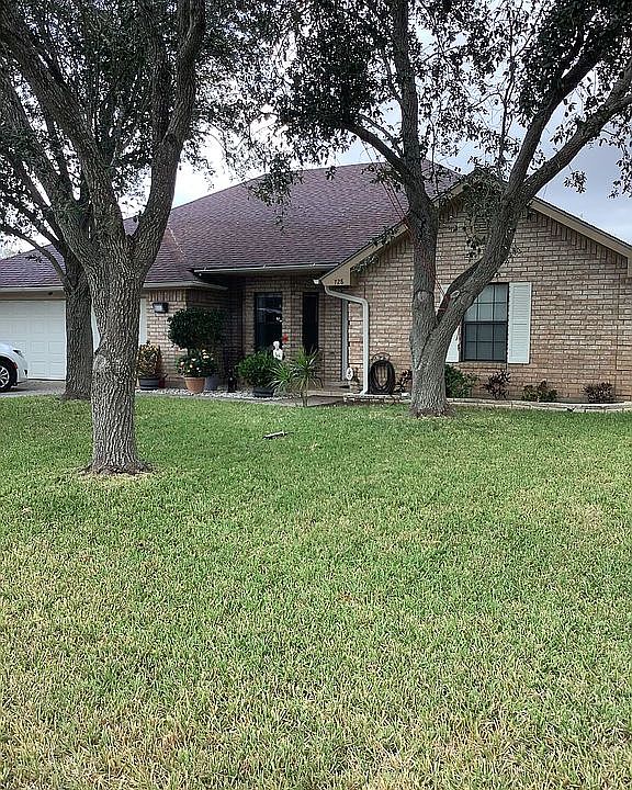1st image of 728 Comfort Ln