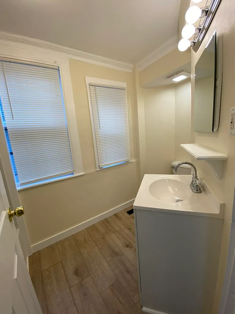 2 bed, 900 sqft, $2,950 — Photo 4
