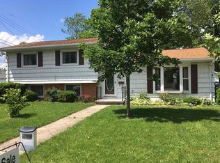 525 Van Nest St, Dundee, MI 48131