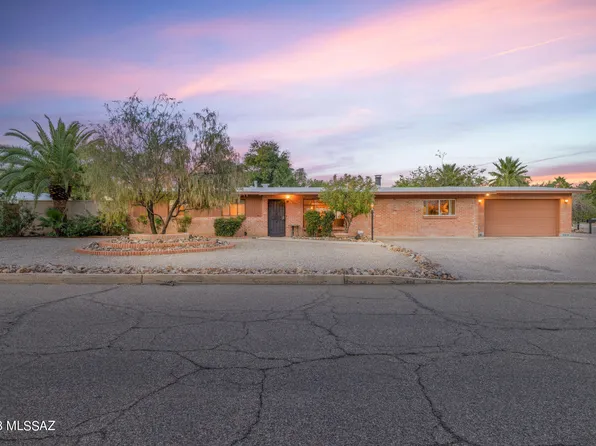 2240 E Monte Vista Dr, Tucson, AZ 85719