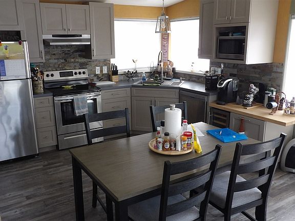 3rd image of 4303 Friday Bay Lane