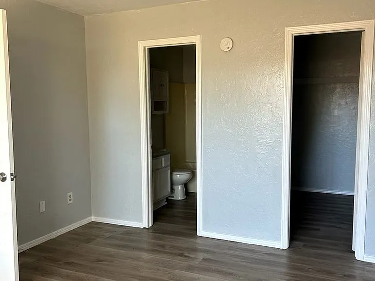 4027 SW Sunflower Ln — Photo 5