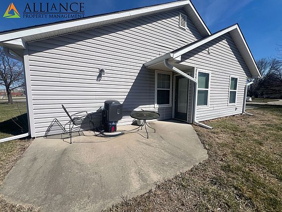 4th image of 702 Goodrich Dr