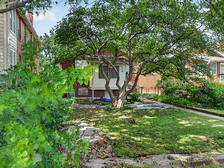 6032 Marmaduke Ave — Photo 22