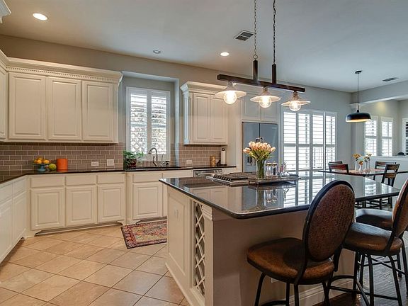 4th image of 9105 Blanco Dr