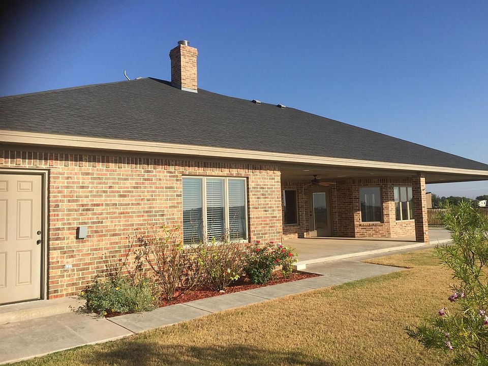 1st image of 305 Palomino Dr