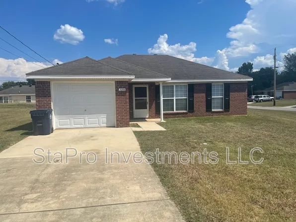 125 Village Pl, Smithville, TN 37166