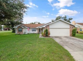 1200 Valencia Ln, Auburndale, FL 33823
