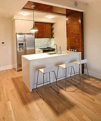 Rented by City View Living | media 22