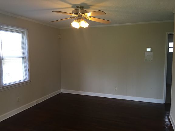 3rd image of 2308 Panama Ave