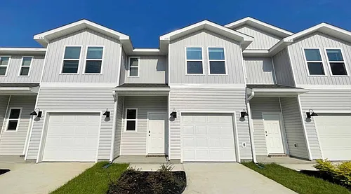 1407 Maritime Dr Photo 1