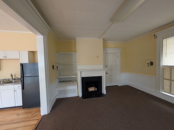 5th image of 122 Brunswick Ave Ste 1