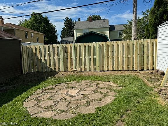 4th image of 7708 Ivandale Dr