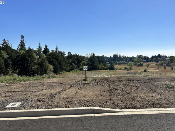 2922 NW Pinot Noir Dr #20, McMinnville, OR 97128