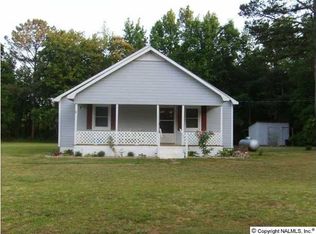 872 John L Gap Rd, Boaz, AL 35956