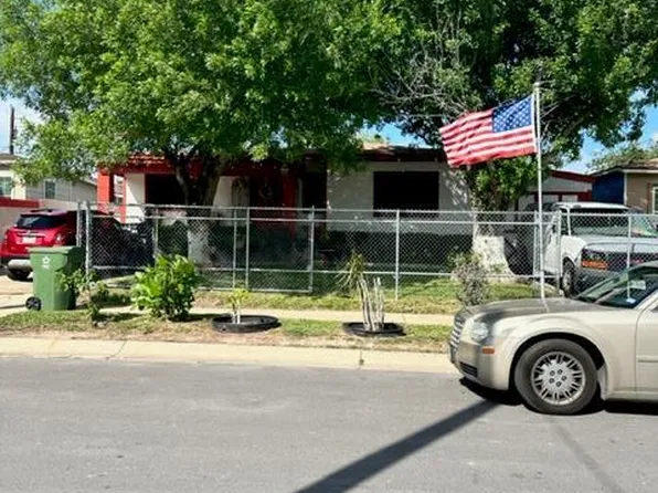 103 Central Park Dr #25, Brownsville, TX 78520