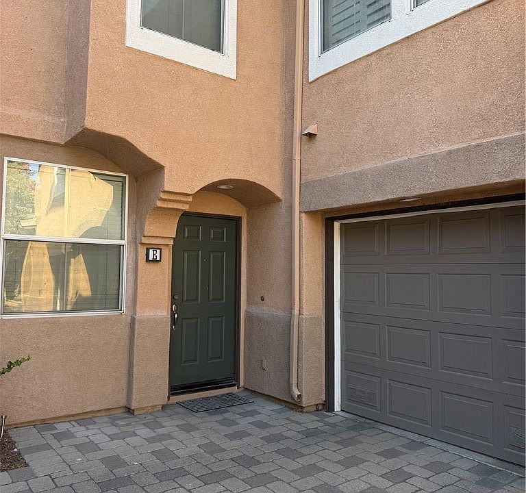 1st image of 39141 E Anchor Bay Ln