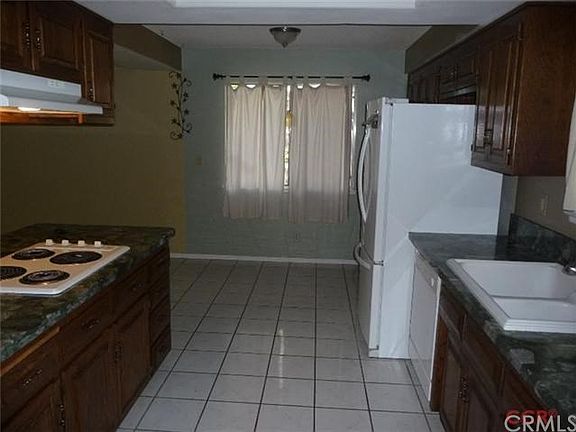 5th image of 4627 Sweetbriar Ct