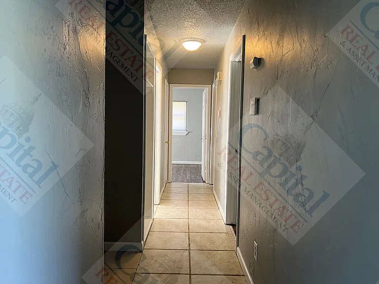 721 Lloyd Ave — Photo 10