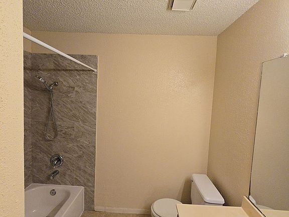 3rd image of 2813 Great Lakes Ave